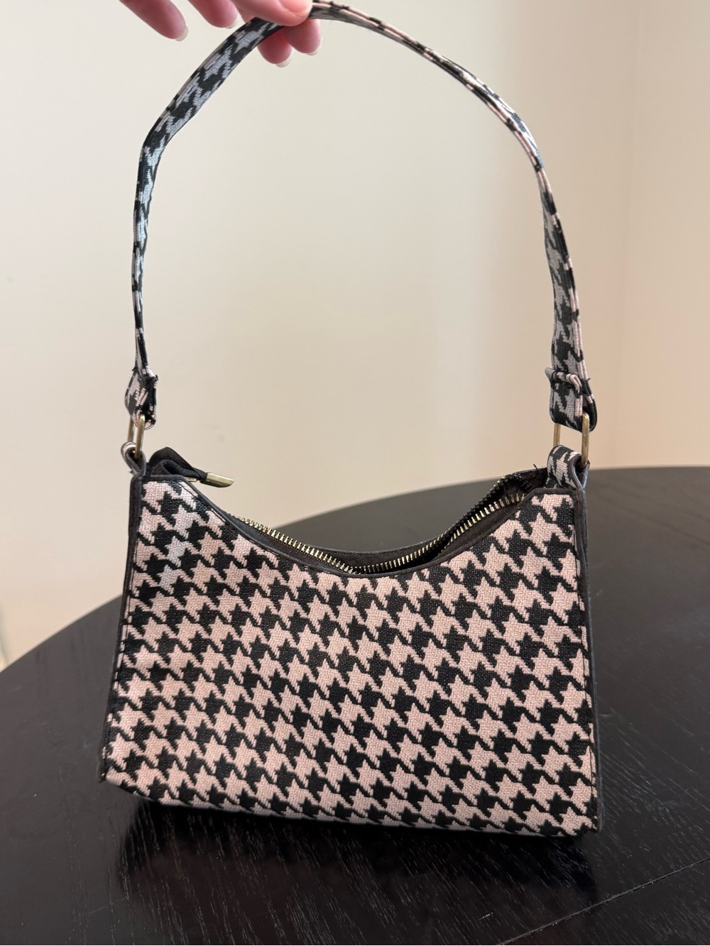 Houndstooth bag
